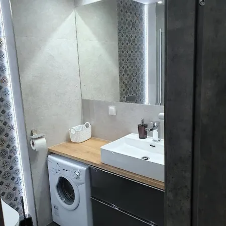 Private Apartment, Aircondition, Hd Tv Pl & De, Wifi, Garage, Fully Equipped, Near * Kołobrzeg