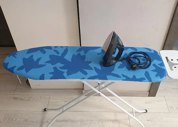 Private Apartment, Aircondition, Hd Tv Pl & De, Wifi, Garage, Fully Equipped, Near